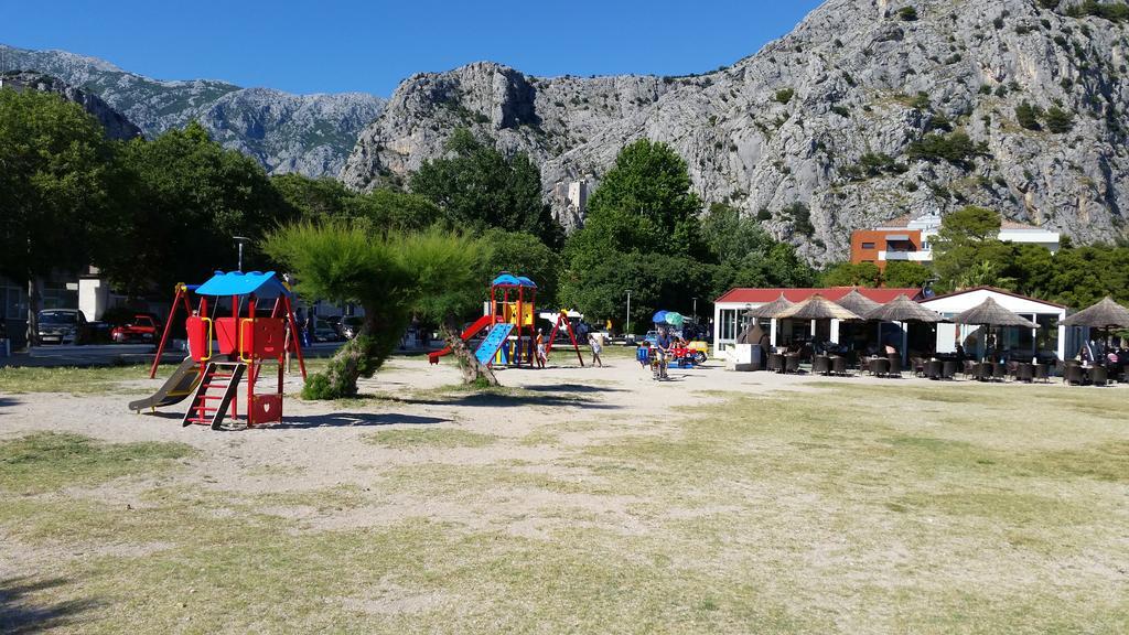 Luno Apartamento Omiš Quarto foto